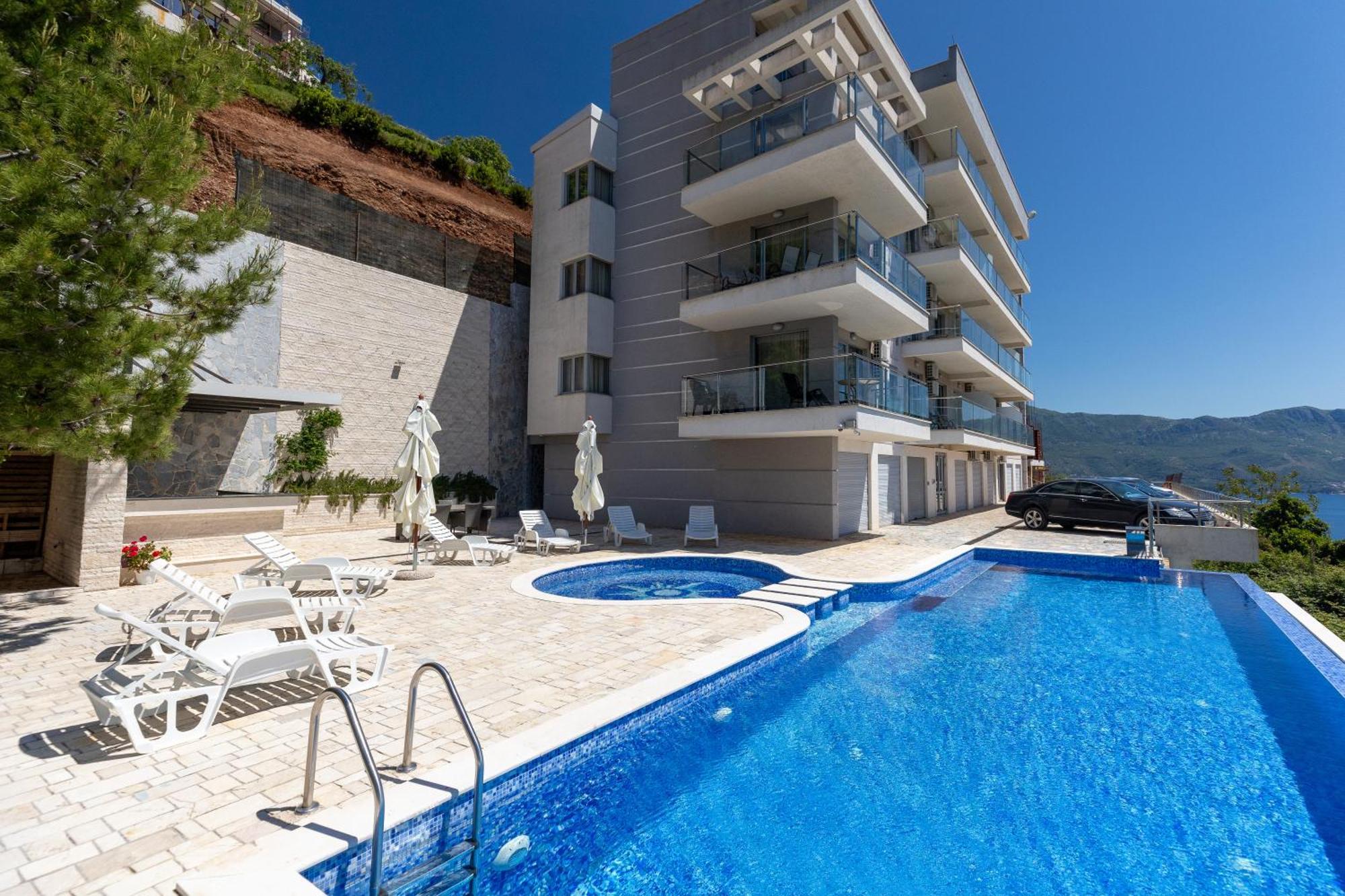 Altezza Premium Tophill Best View And Pool Будва Екстер'єр фото